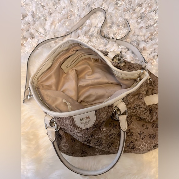 🔥Vintage MCM Brown Canvas Crossbody - Picture 8 of 16